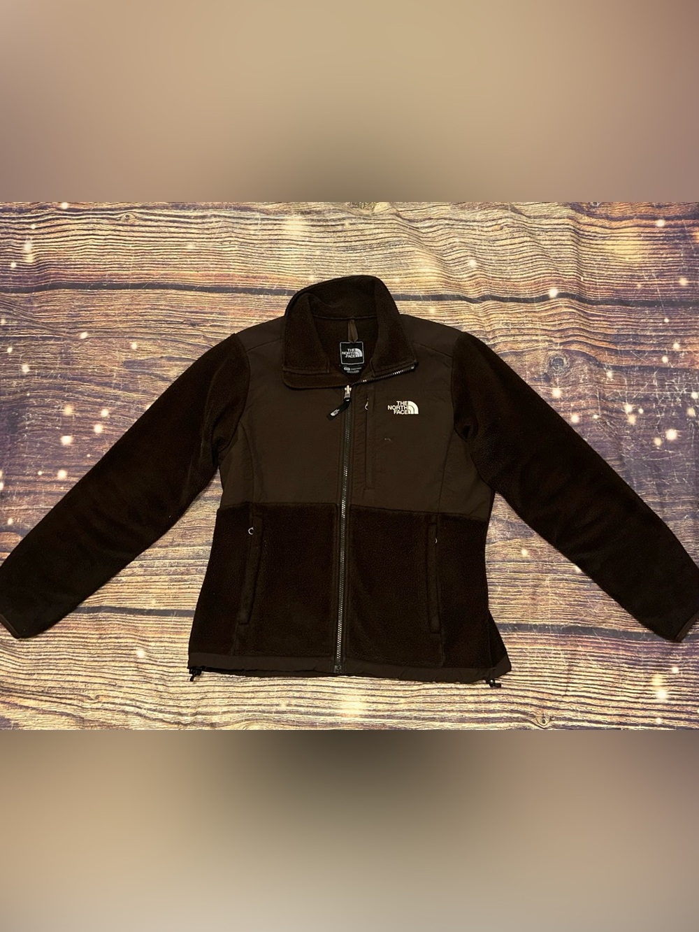 Vintage Women’s dark brown The North Face Denali Fleece Jacket. Size medium.